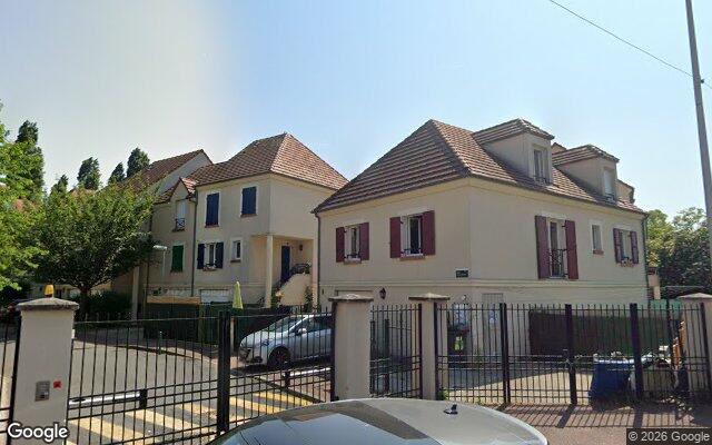 Façade : 23 rue Robert Schumann, Noisy-le-Grand